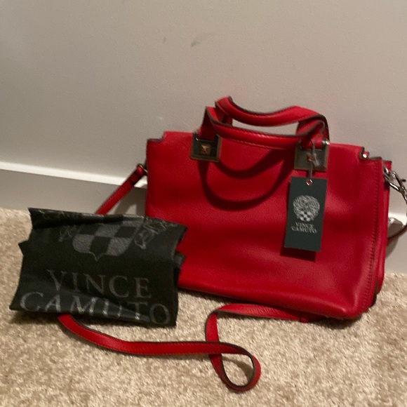 Brand new Vince Camuto red bag - Picture 1 of 1